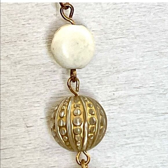 Long neutral toned beaded ball earrings - Picture 6 of 9